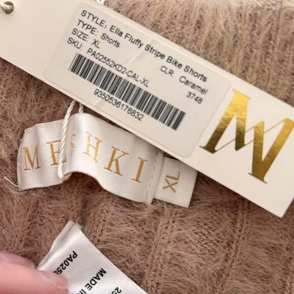 Meshki Ella Fluffy Stripe Bike Shorts | Cream Cozy Chic / Y2K Athleisure XL NWT - Picture 3 of 6